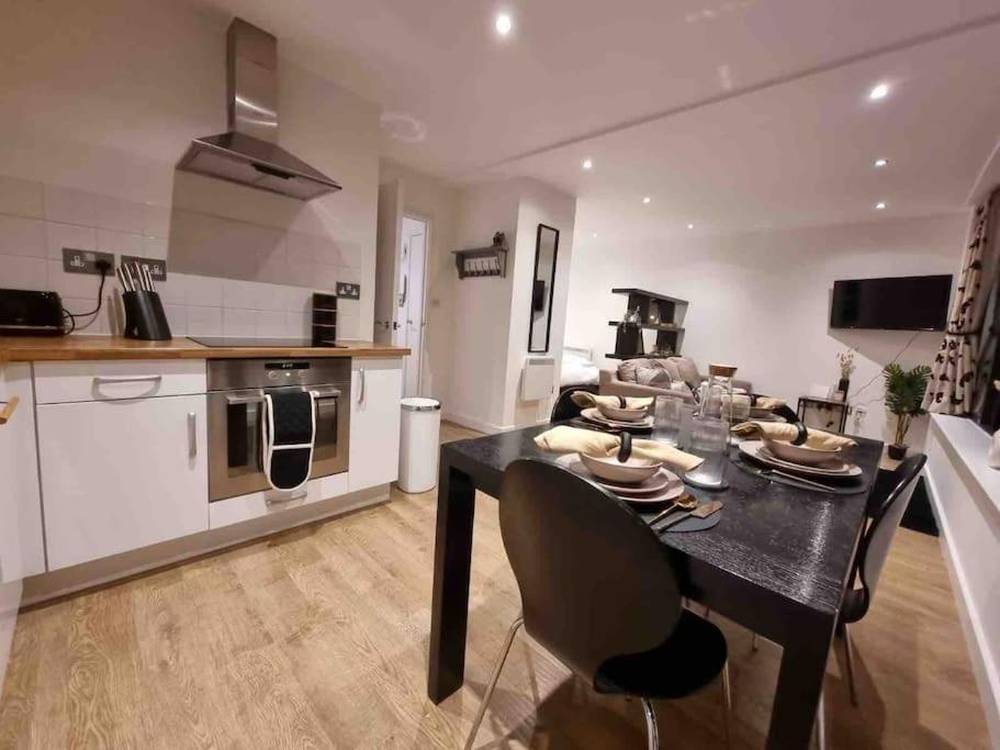 Апартаменты Charming Studio In Bricklane Лондон Экстерьер фото