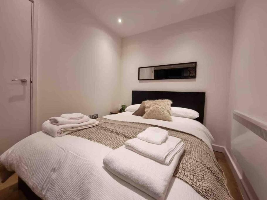 Апартаменты Charming Studio In Bricklane Лондон Экстерьер фото