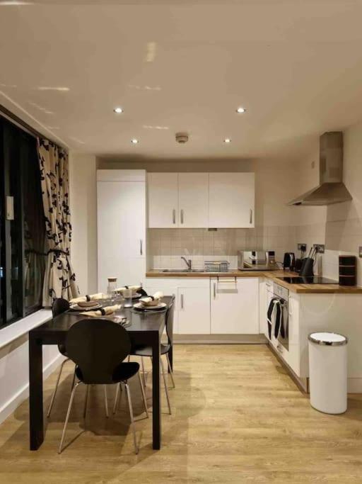 Апартаменты Charming Studio In Bricklane Лондон Экстерьер фото